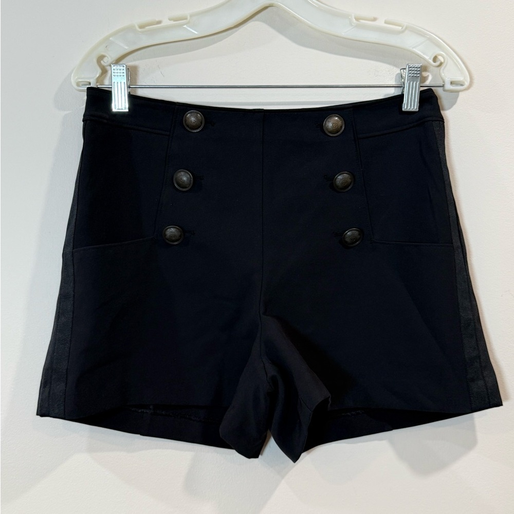 🔥NWOT Disney High-Waist Double-Breasted Women's Shorts - Black Size 4🔥